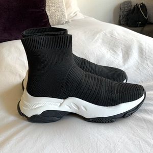 STEVE MADDEN Sock Style Sneakers